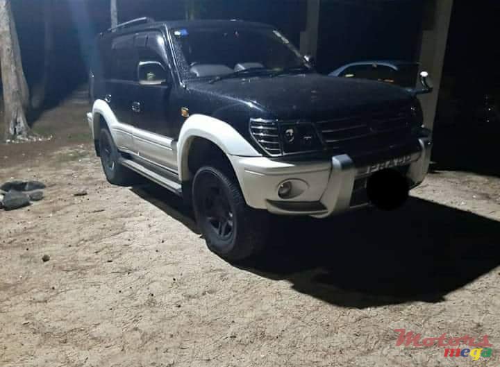 1998' Toyota Land Cruiser Prado photo #2