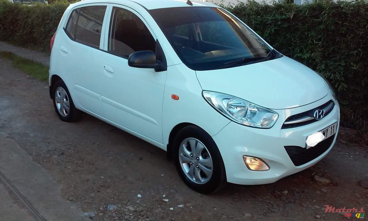 2011' Hyundai i10 photo #1
