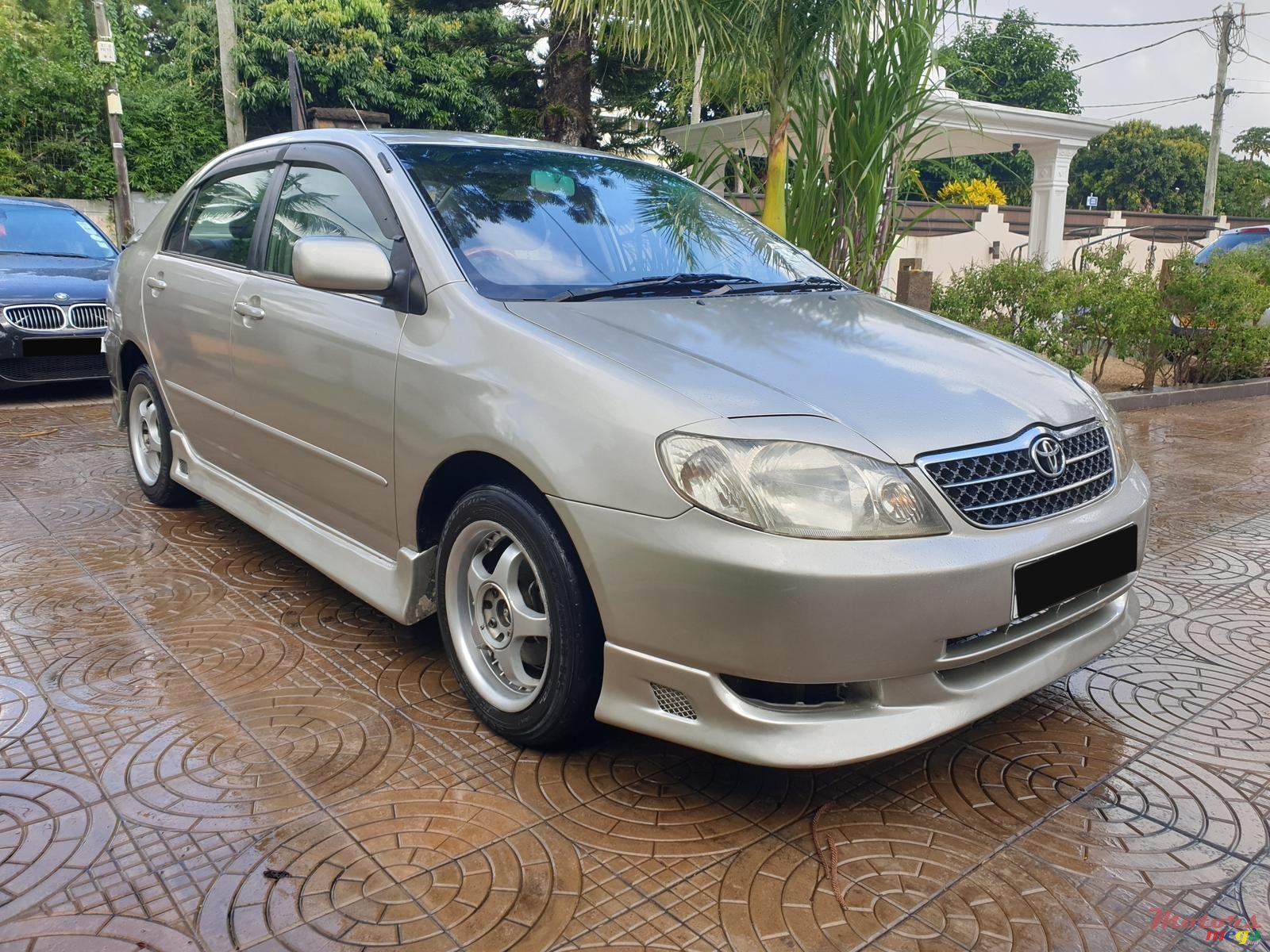 2001' Toyota Corolla photo #1