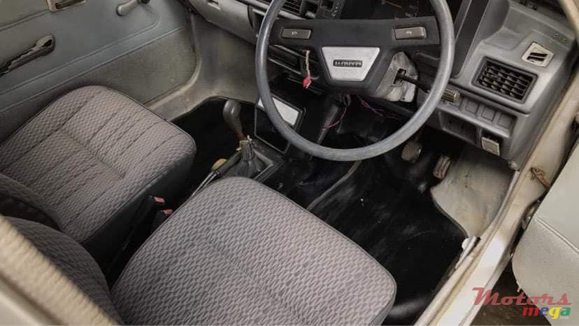 1993' Suzuki Cervo 800 cc photo #3