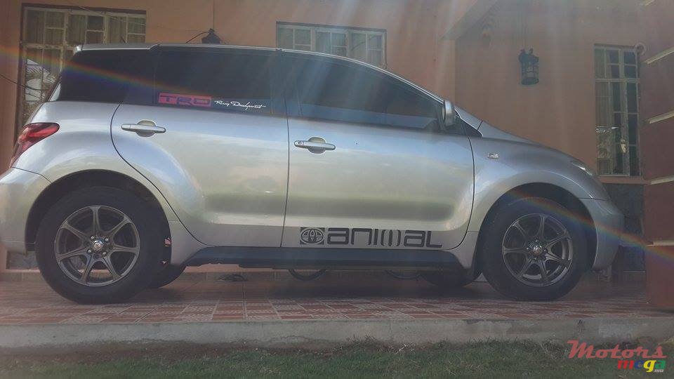 2005' Toyota photo #4