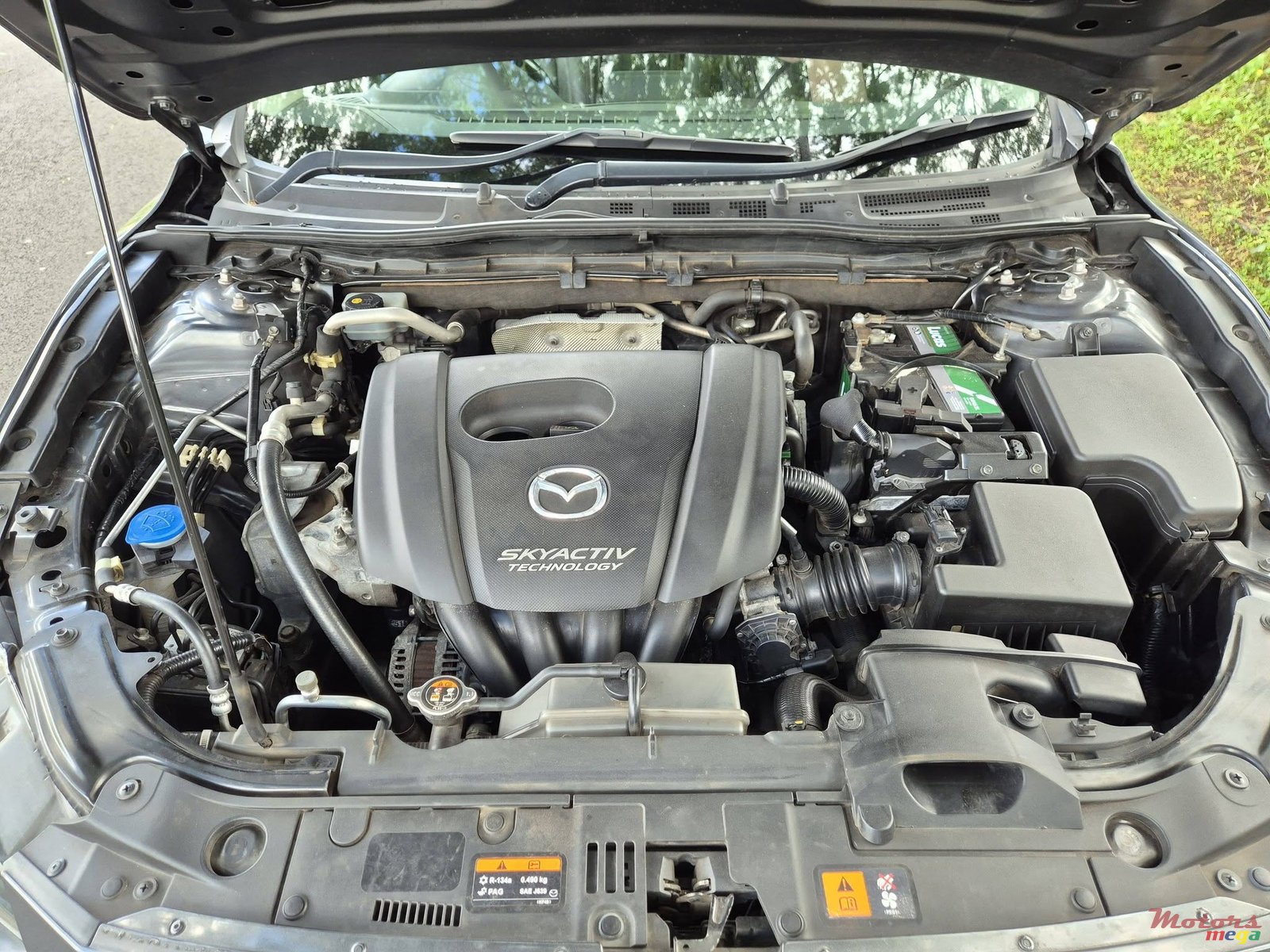 2017' Mazda 3 Skyactiv photo #7