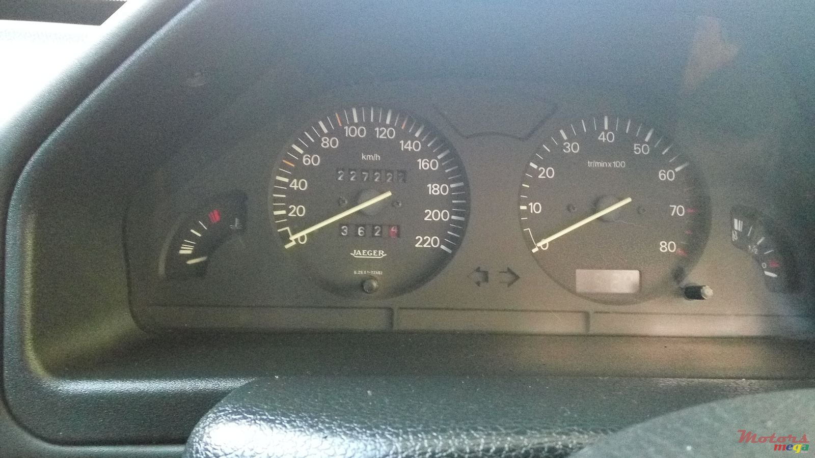 1998' Peugeot 106 Equinox photo #3