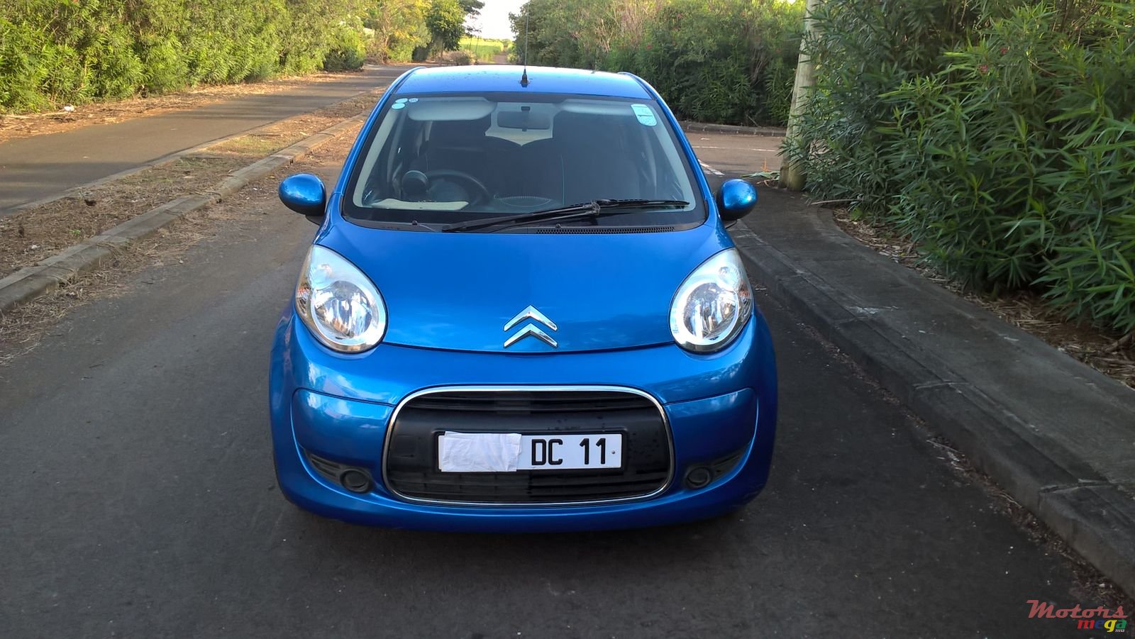 2011' Citroen C1 photo #3