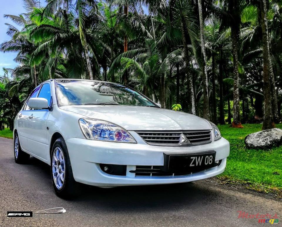 2008' Mitsubishi Lancer 1.5 photo #1