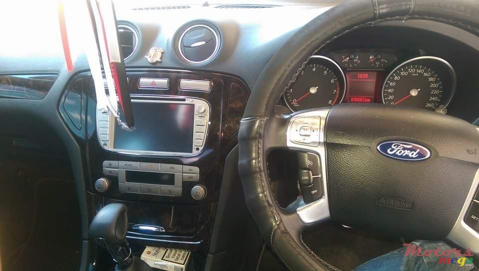 2010' Ford Mondeo photo #3