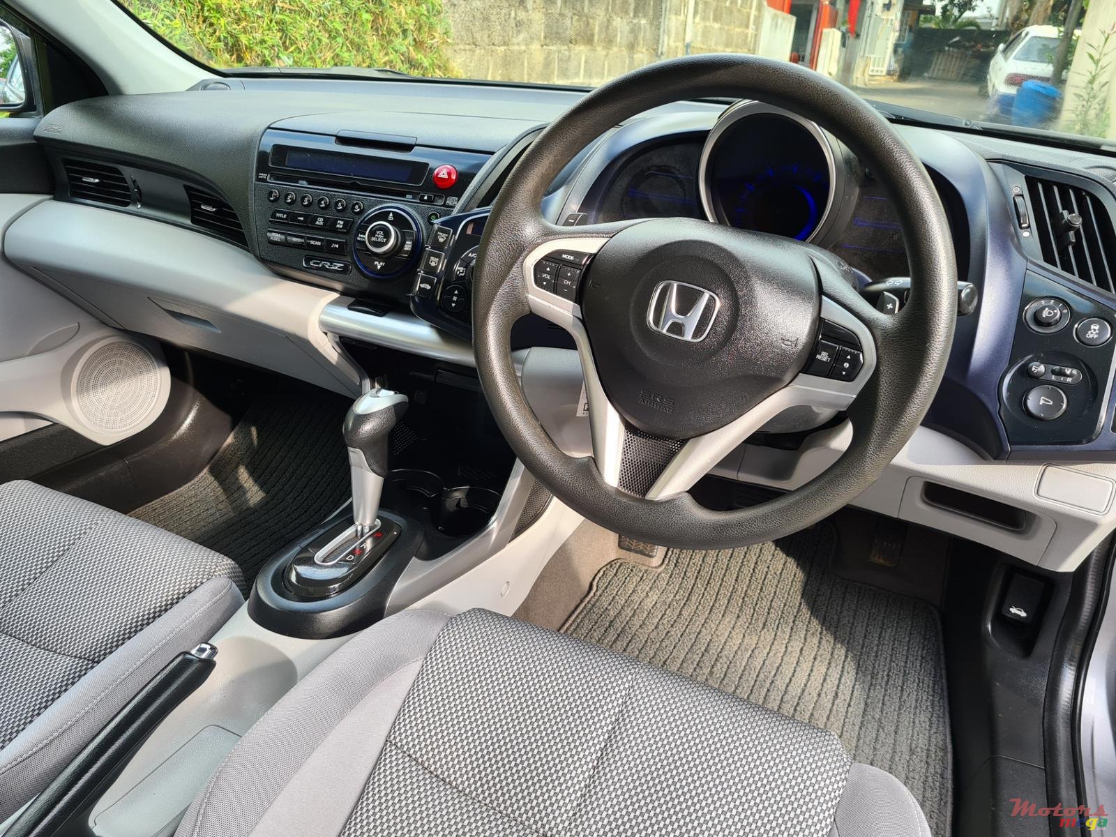 2010' Honda CR-Z Automatic photo #5