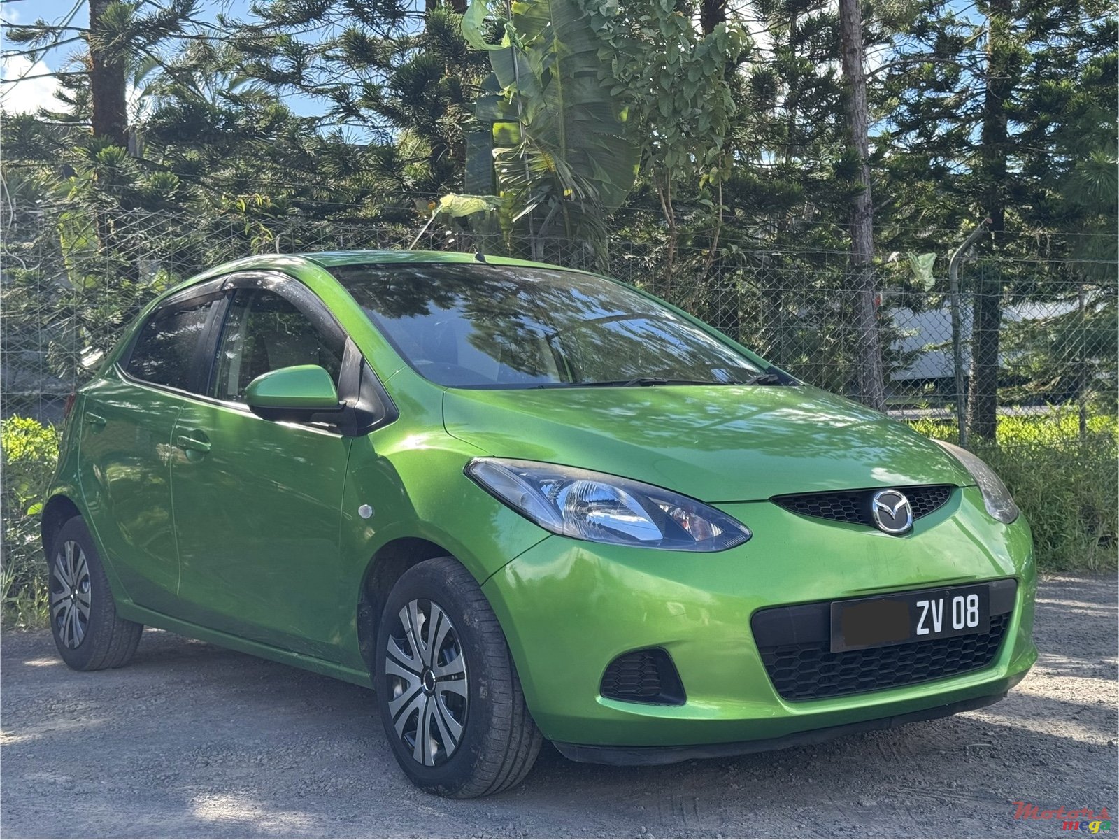 2008' Mazda Demio photo #2