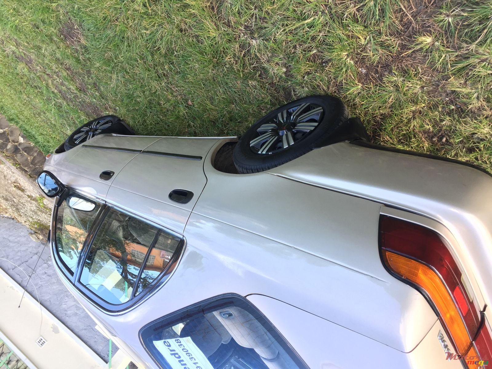 1993' Toyota Corolla photo #2