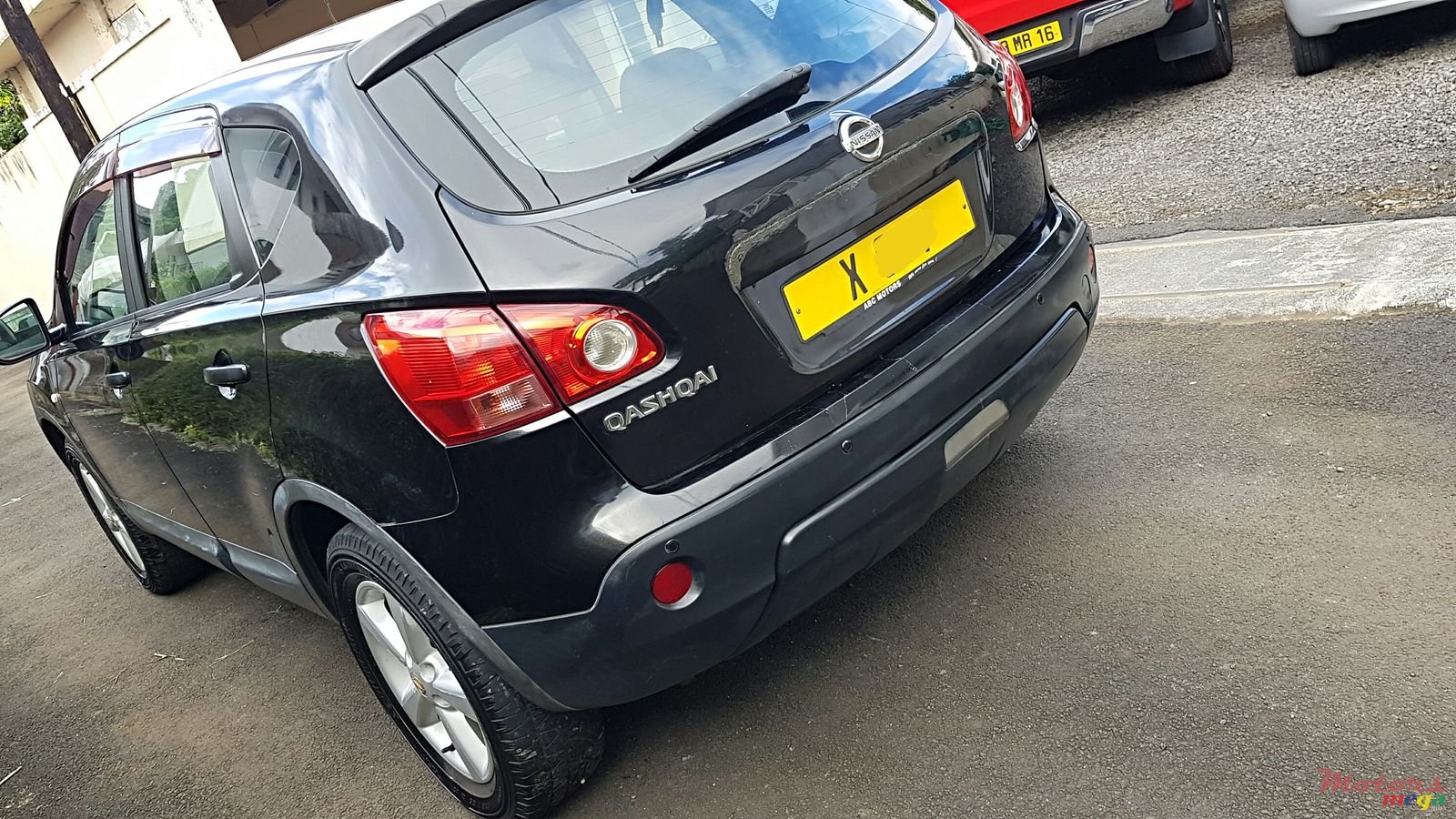 2010' Nissan Qashqai Automatic photo #3