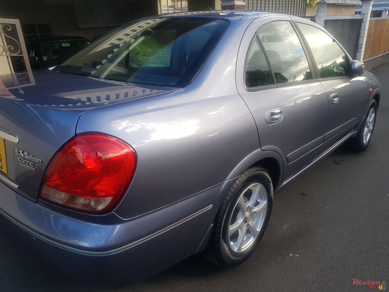 2008' Nissan Sunny photo #2