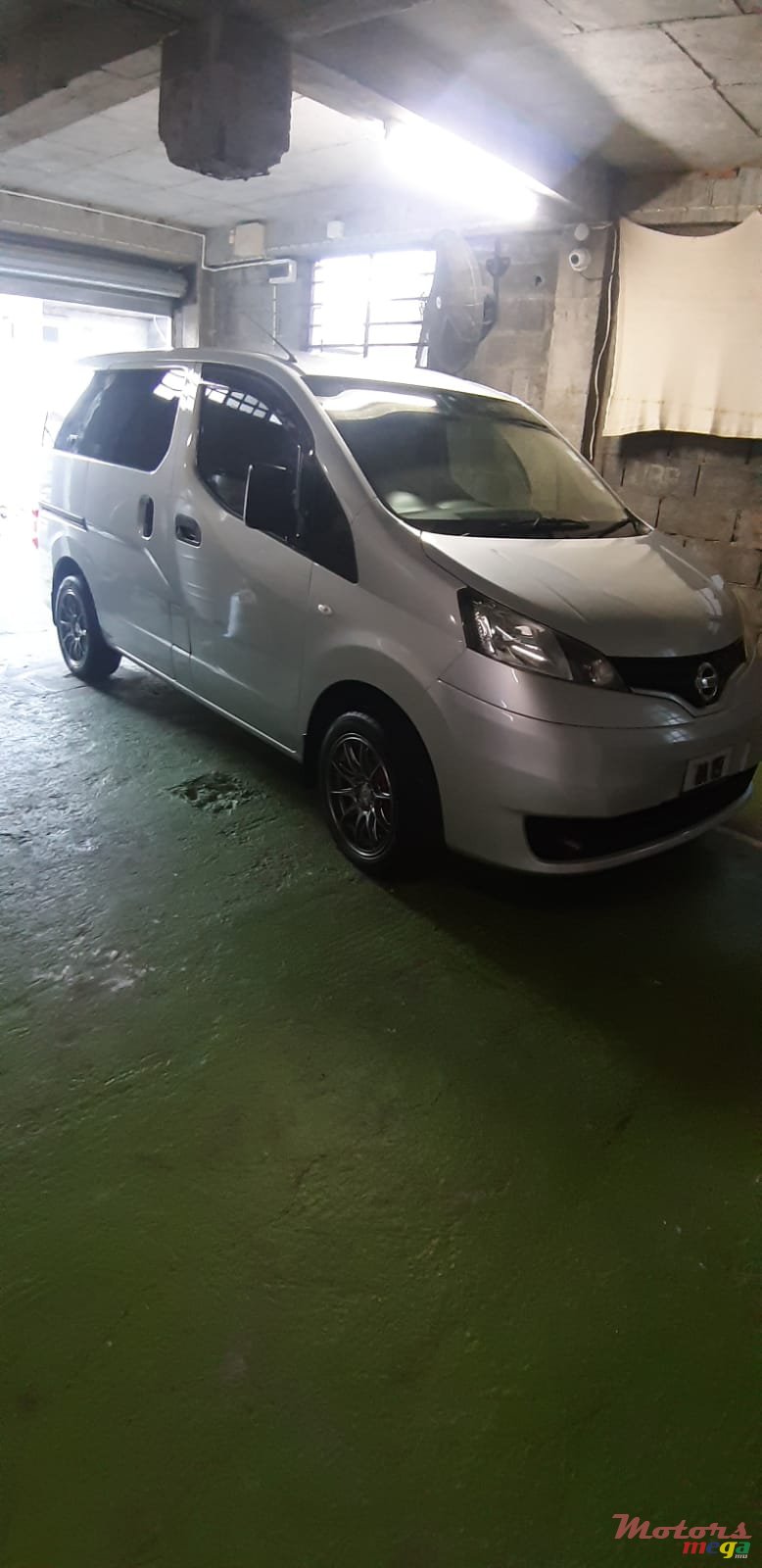 2017' Nissan NV 200 photo #1