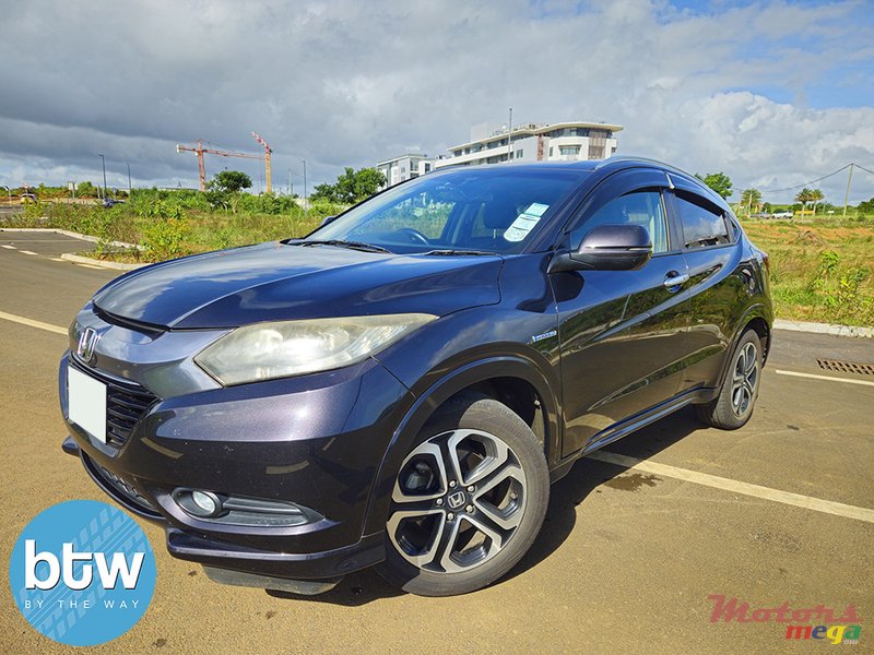 2014' Honda Vezel photo #2