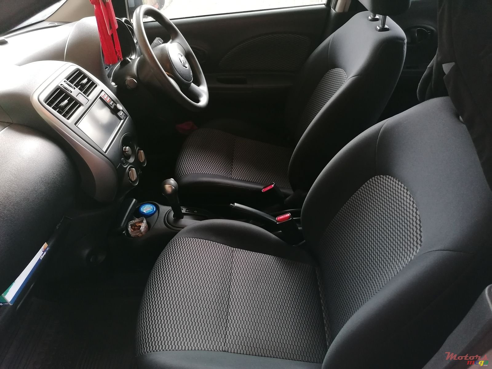 2014' Nissan March photo #7