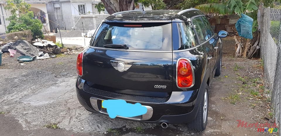 2011' MINI Countryman photo #3