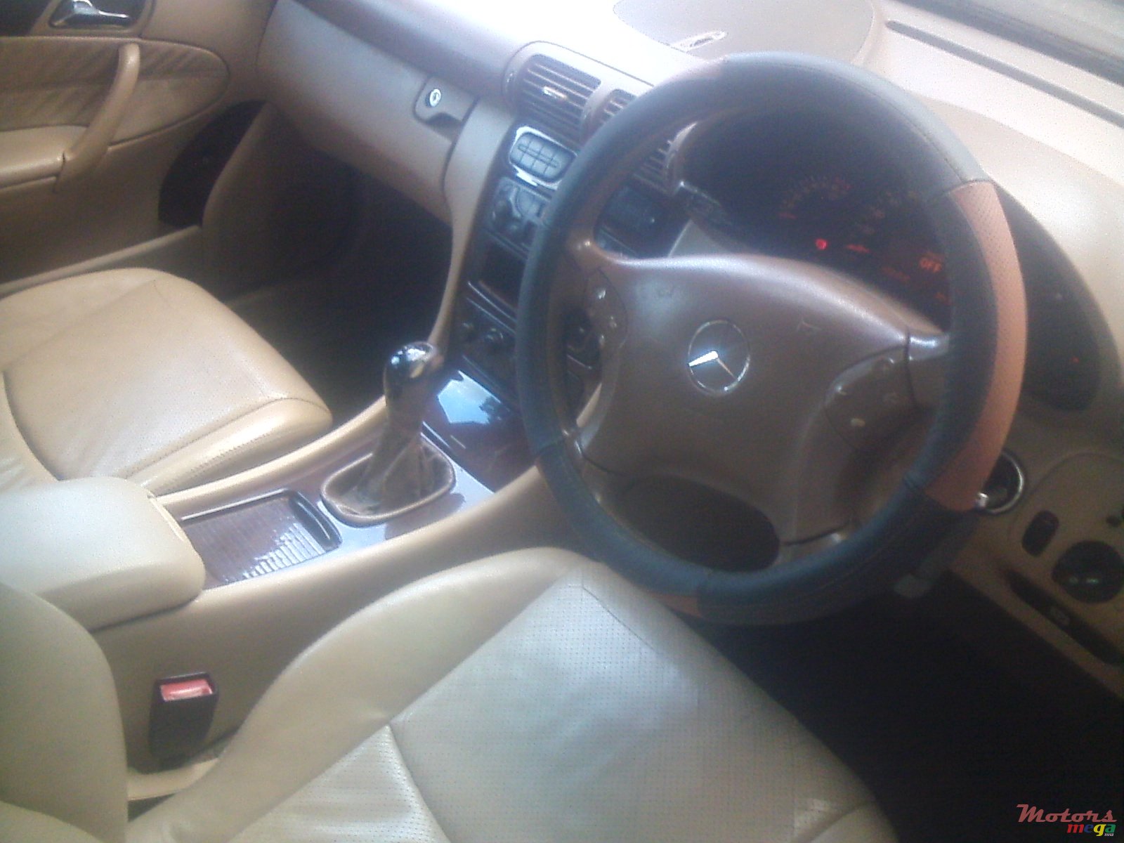 2001' Mercedes-Benz CL 200 photo #5