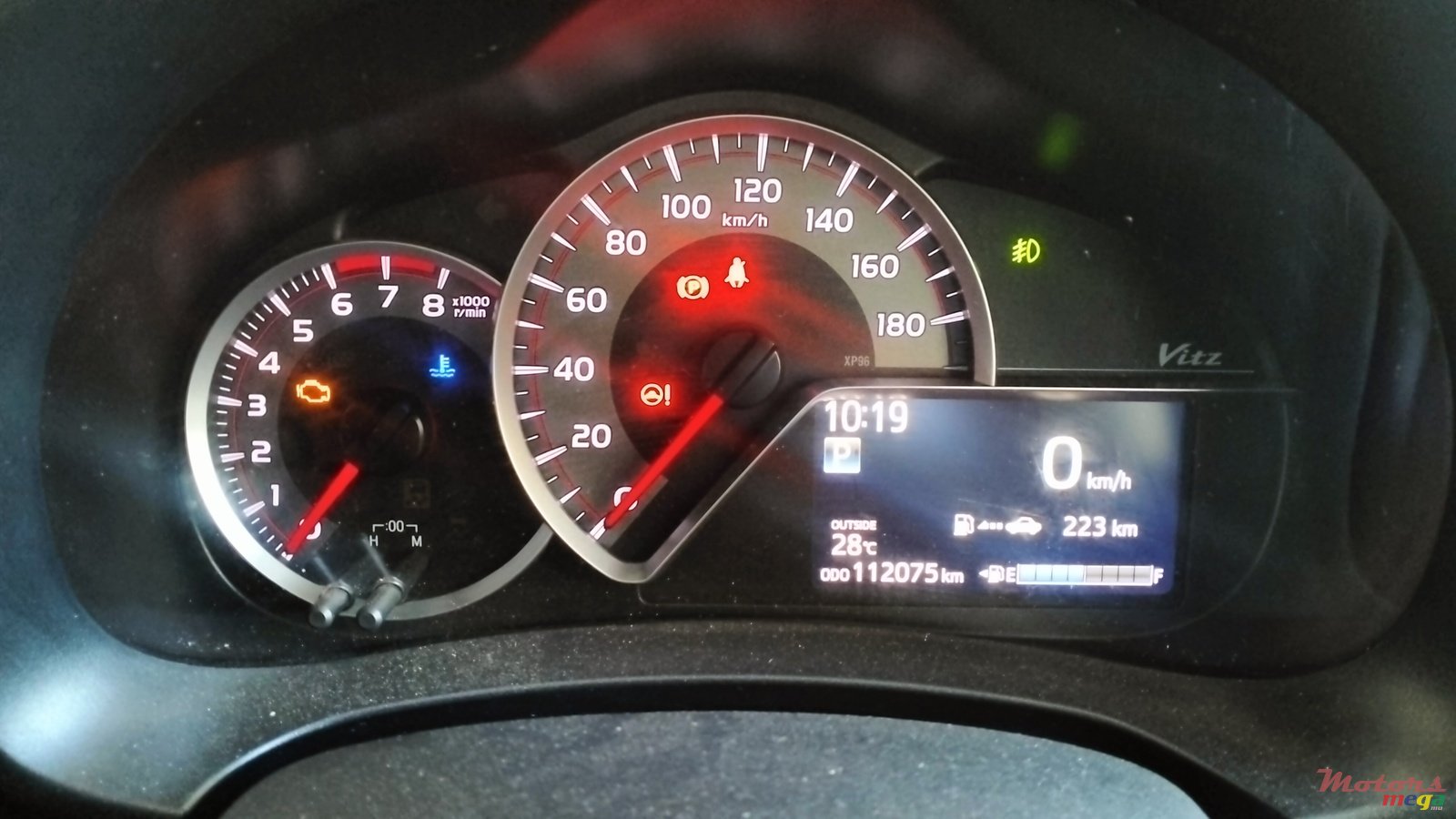 2015' Toyota Vitz photo #4