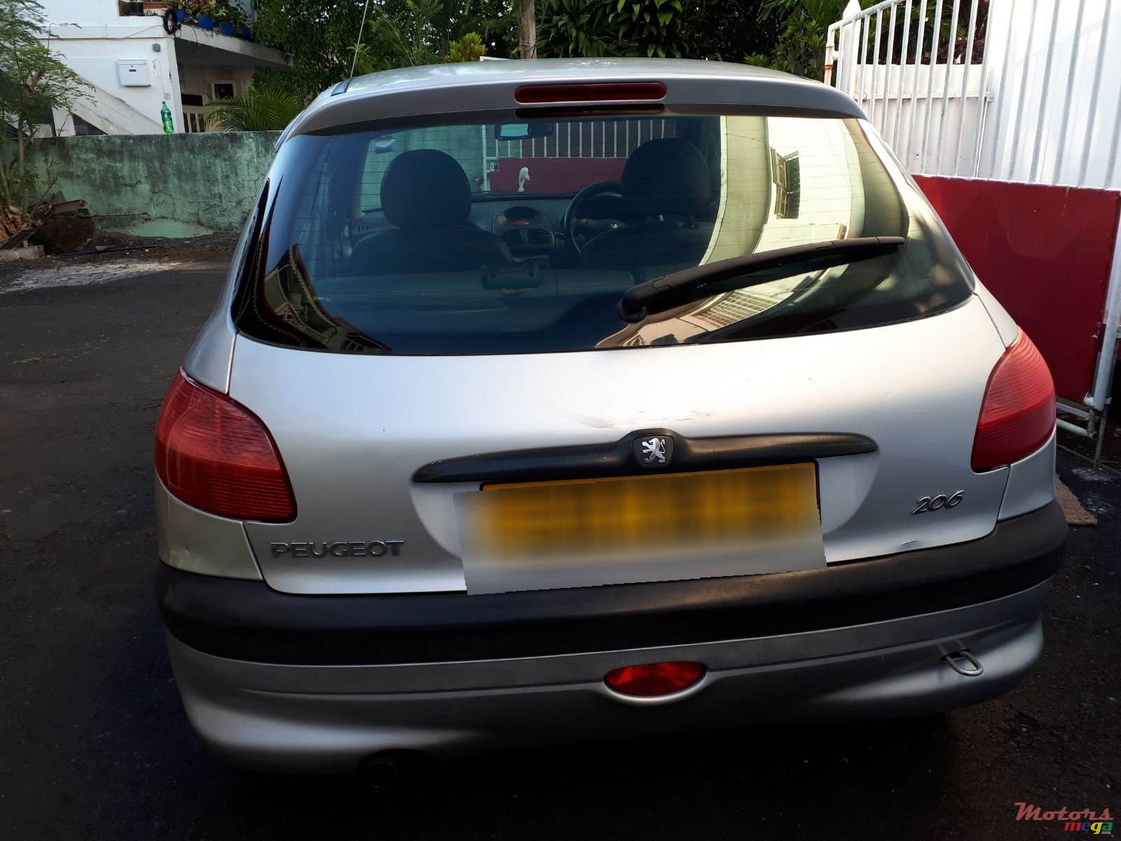 2000' Peugeot 206 photo #2