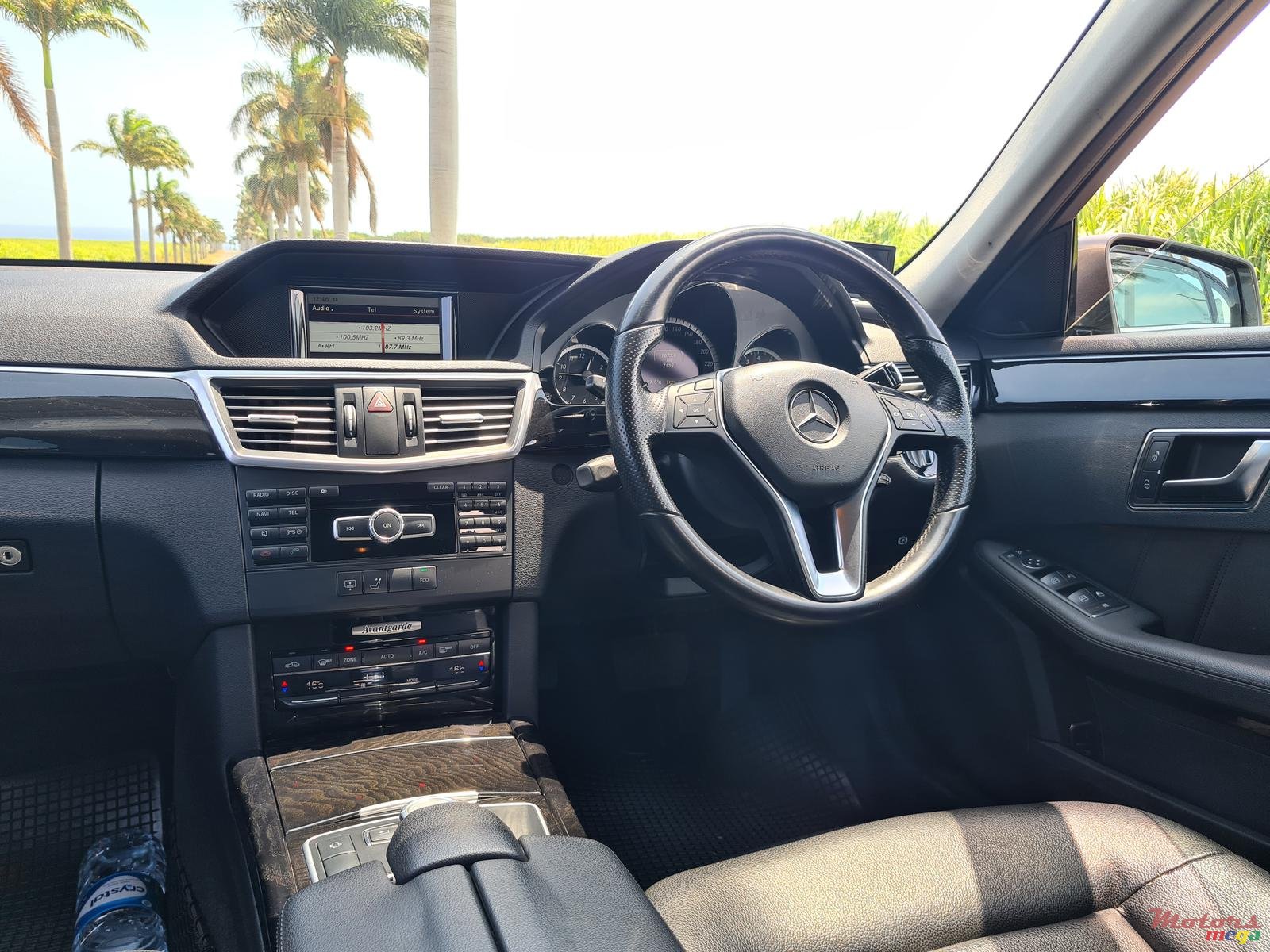 2013' Mercedes-Benz E250 automatic photo #6