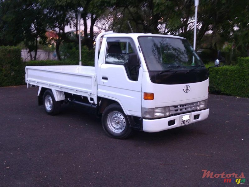 1998' Toyota Dyna photo #1