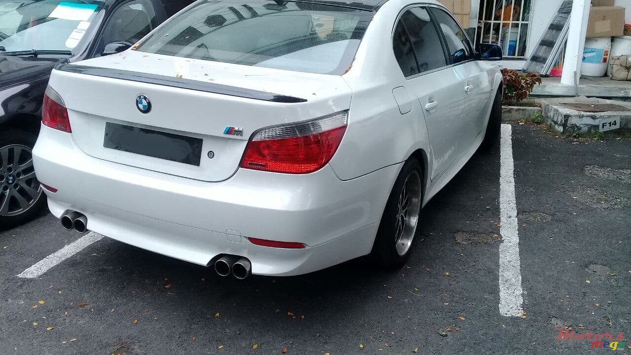 2005' BMW 520 photo #2
