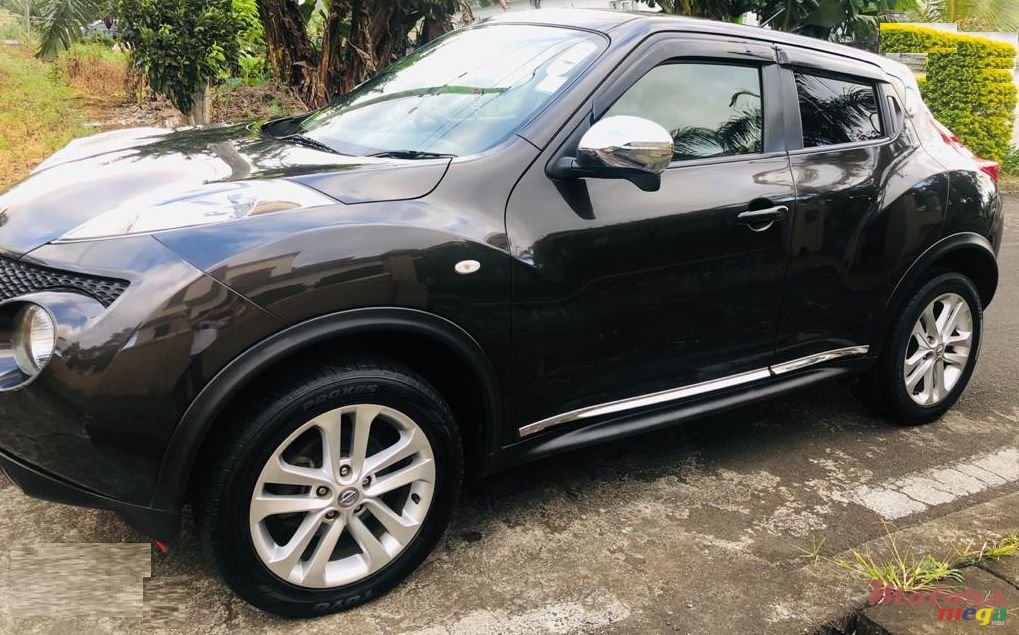 2012' Nissan Juke photo #3
