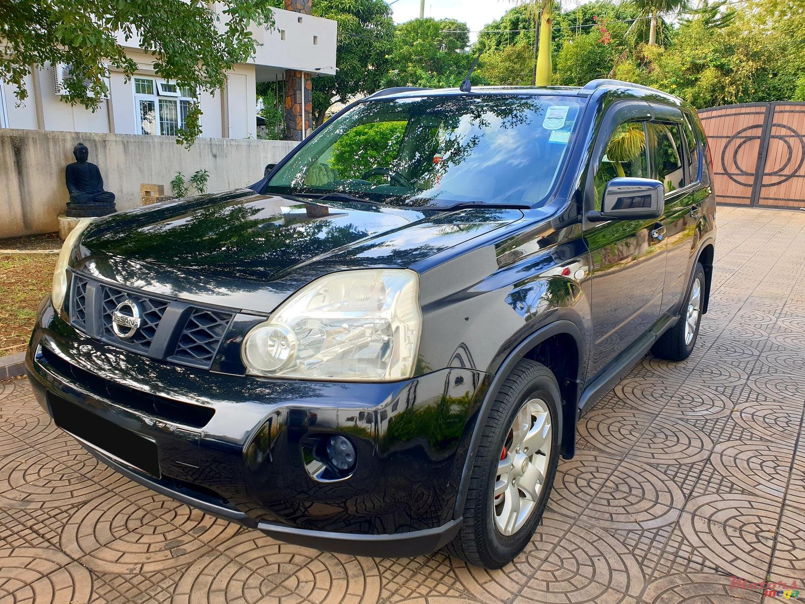 2008' Nissan X-Trail 4x4 photo #2