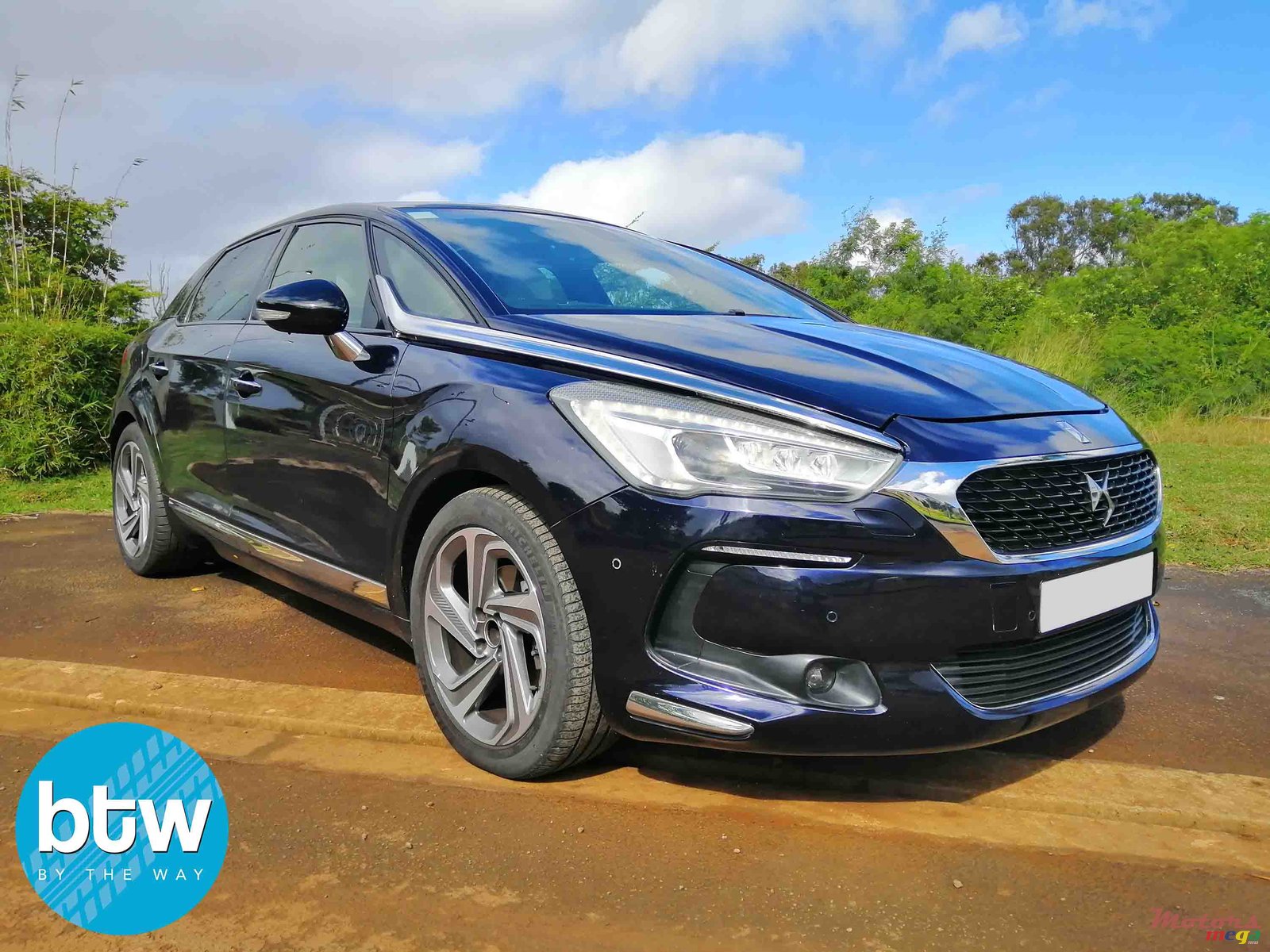 2017' Citroen DS5 photo #1