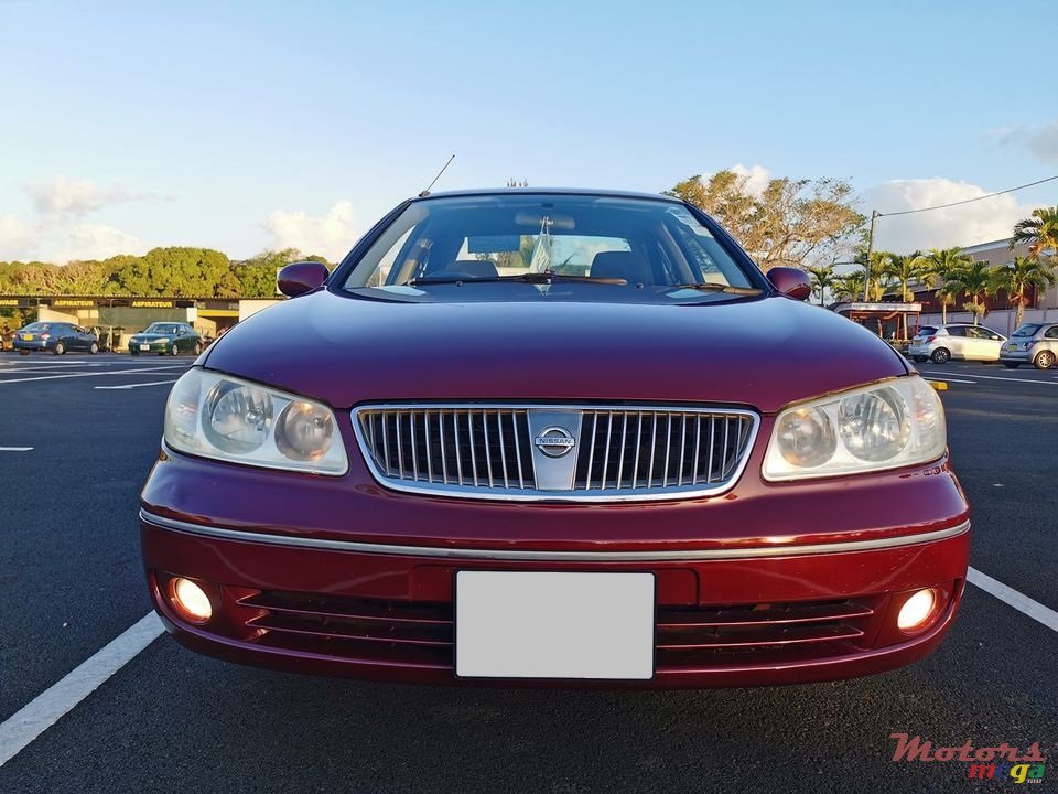 2005' Nissan Sunny N17 photo #1