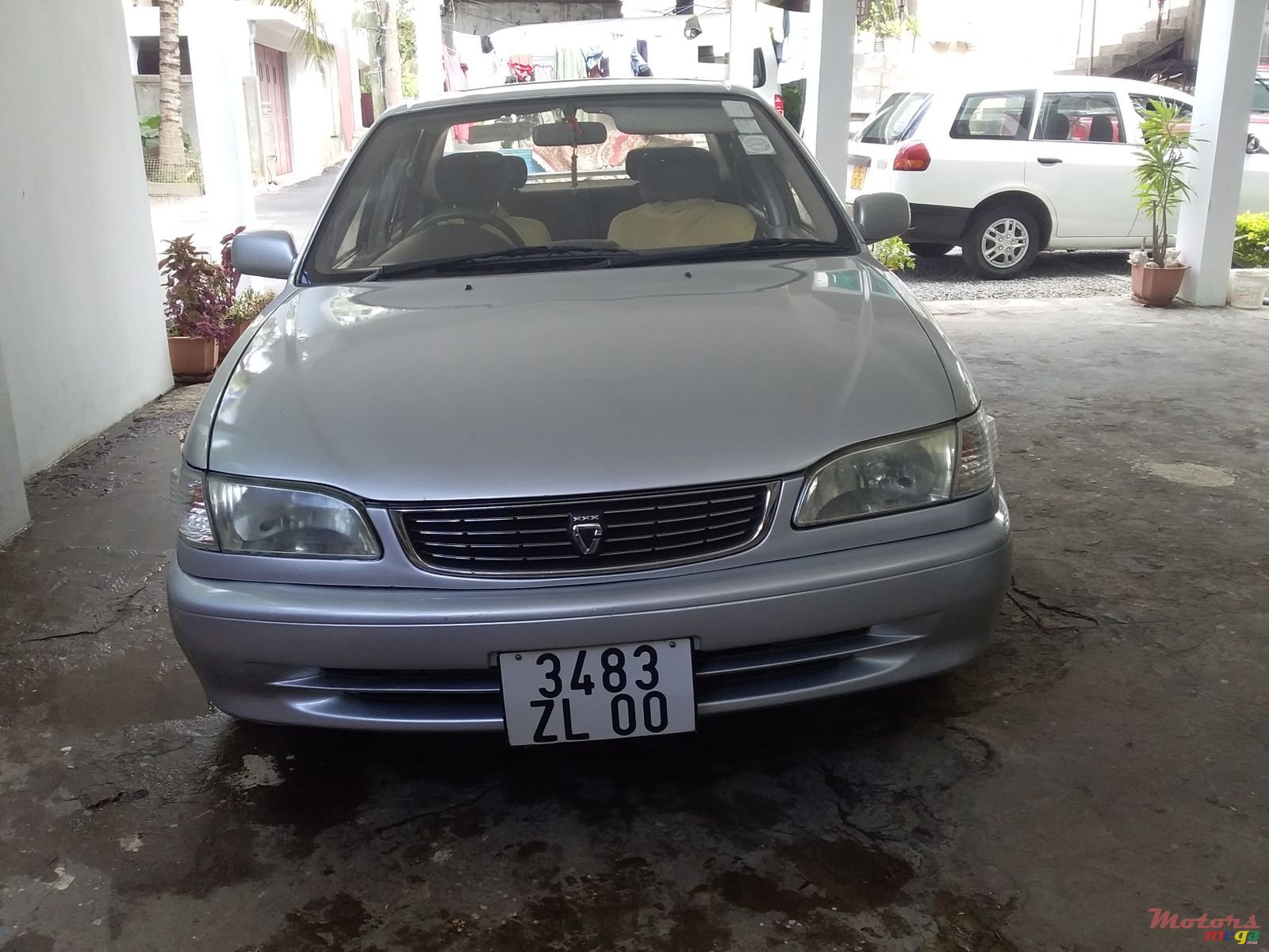 2000' Toyota Corolla nil photo #1