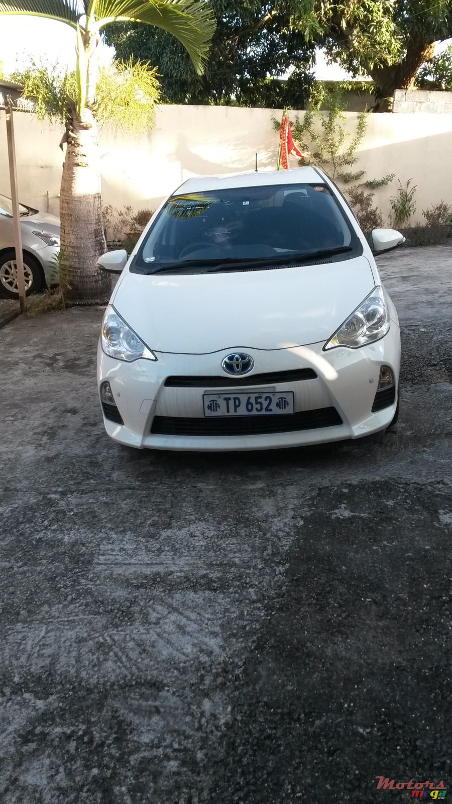 2014' Toyota Prius c Aqua photo #1