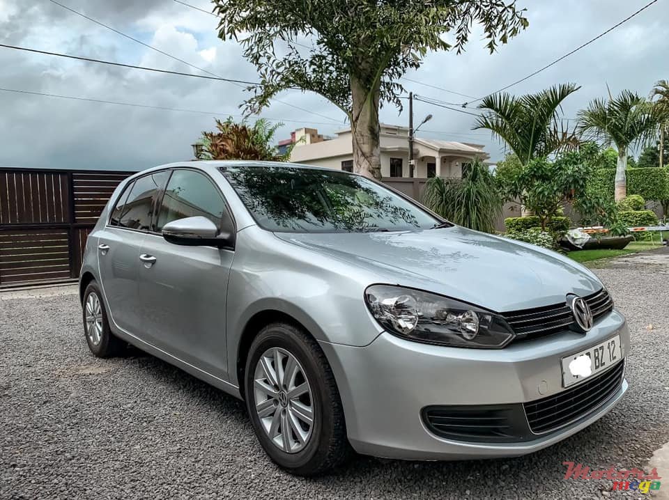 2012' Volkswagen Golf VI photo #2