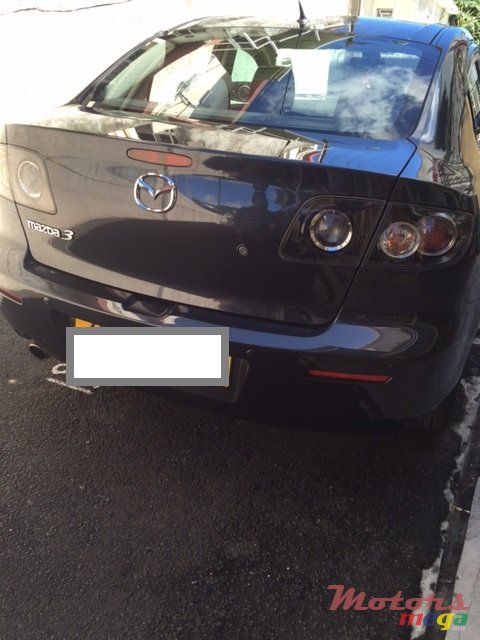 2006' Mazda 3 photo #3