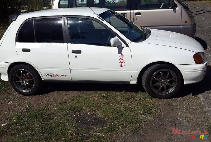 1997' Toyota Starlet photo #1