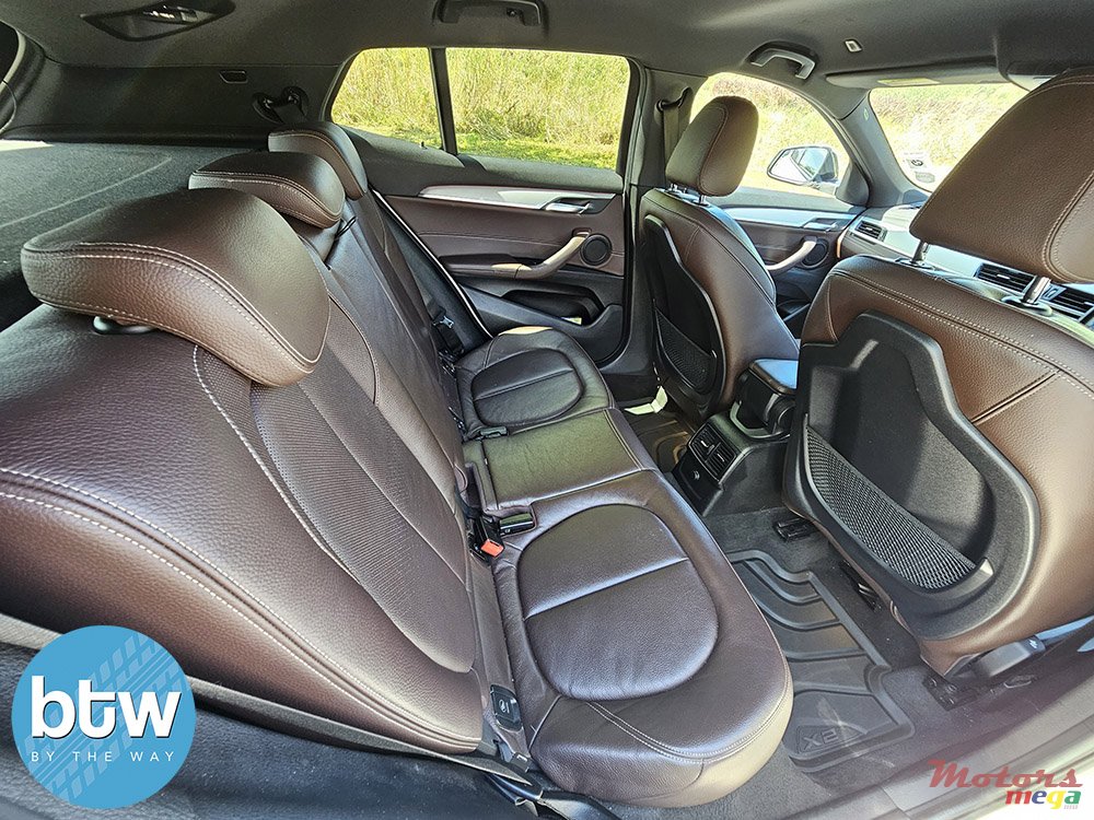2018' BMW X2 SDRIVE 18I photo #6