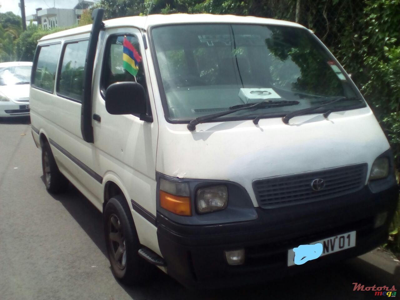 2001' Toyota nil photo #2