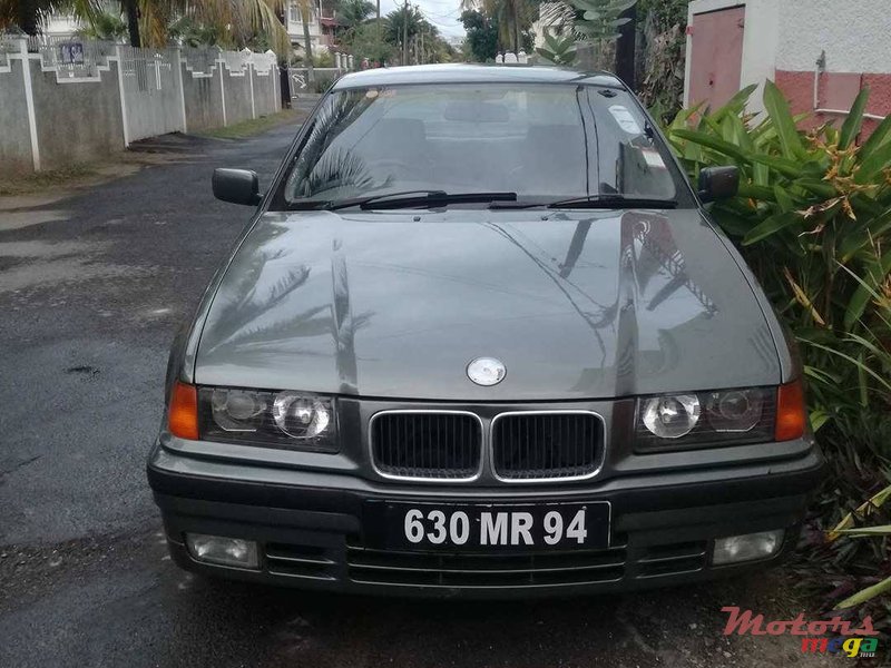 1994' BMW 318 photo #3