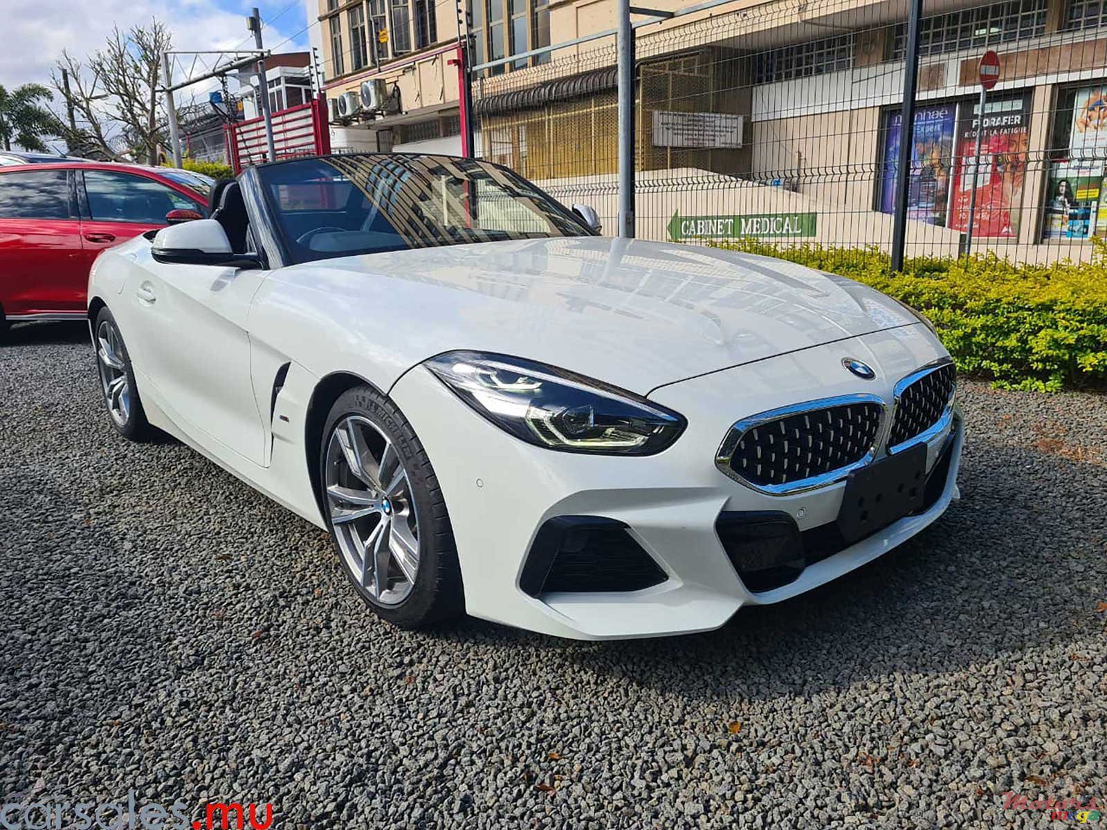 2021' BMW Z4 SDrive 20i photo #2