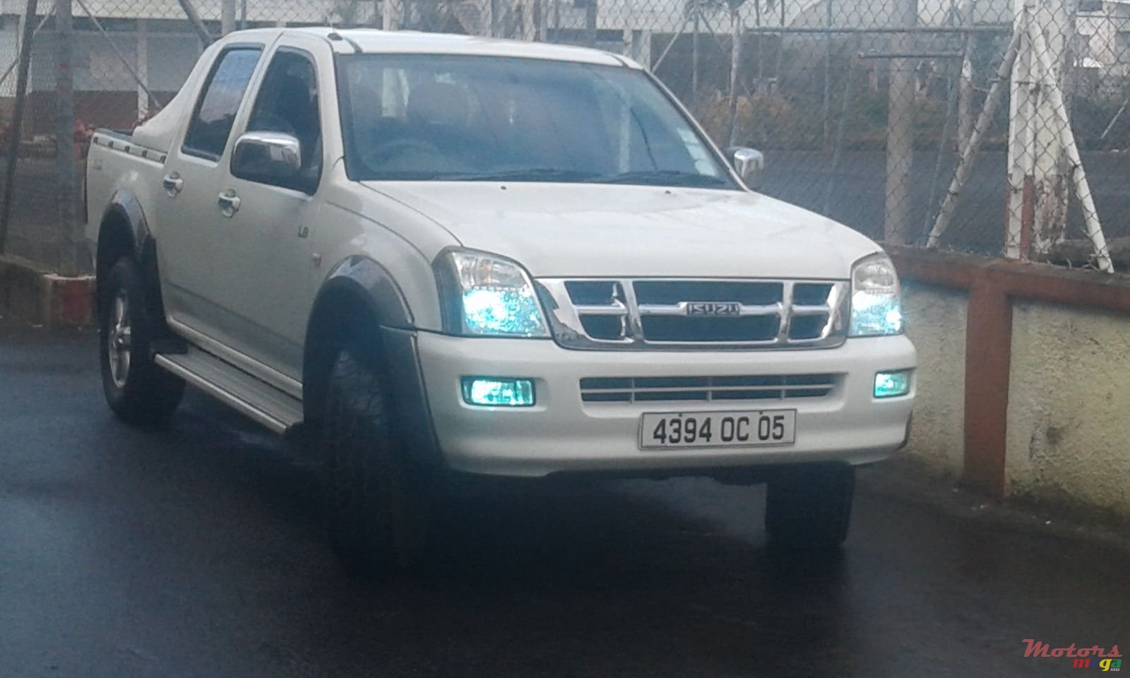 2005' Isuzu Ls 4*4 photo #5