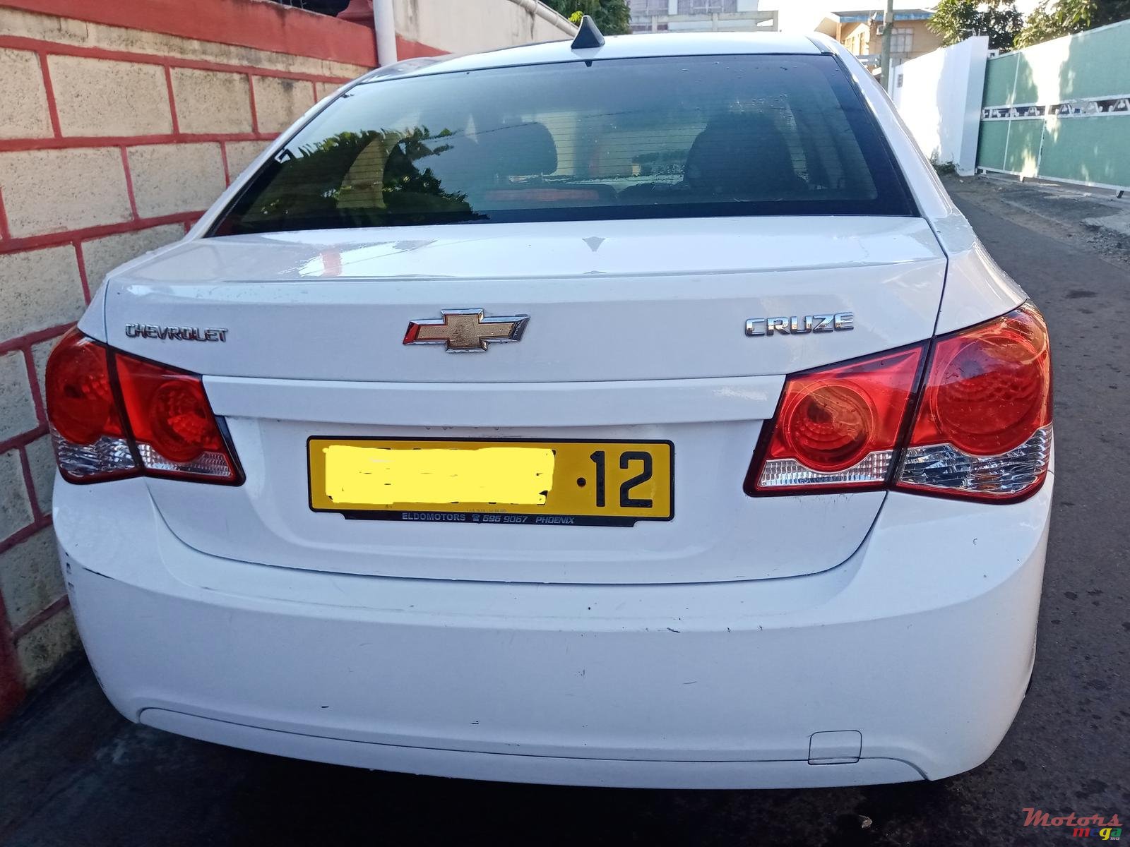 2012' Chevrolet Cruze photo #4