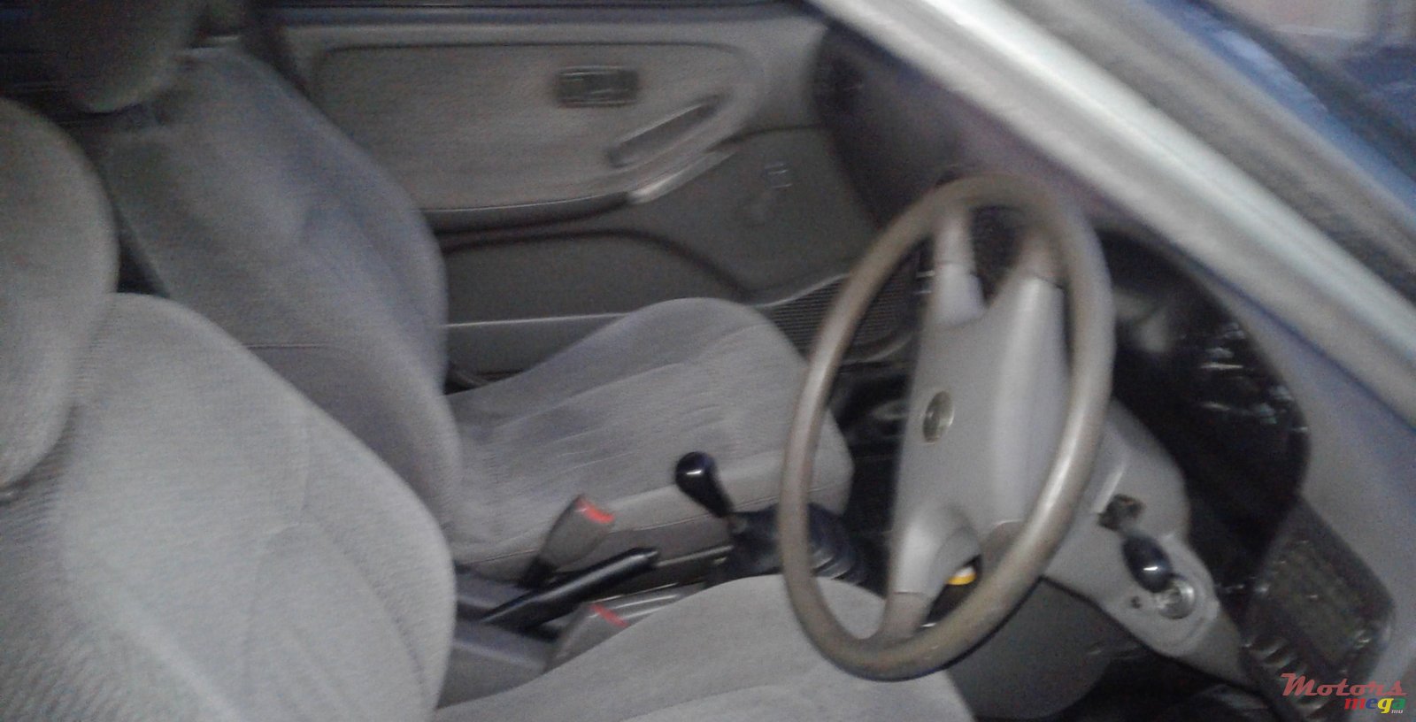 1991' Nissan Sunny photo #5