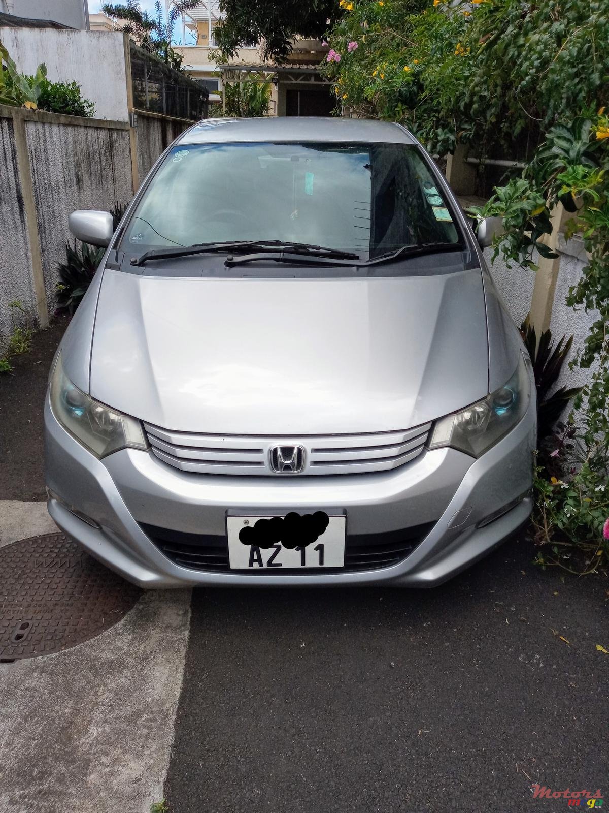 2011' Honda Insight photo #1