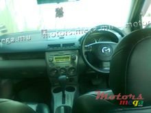 2005' Mazda 2 photo #2