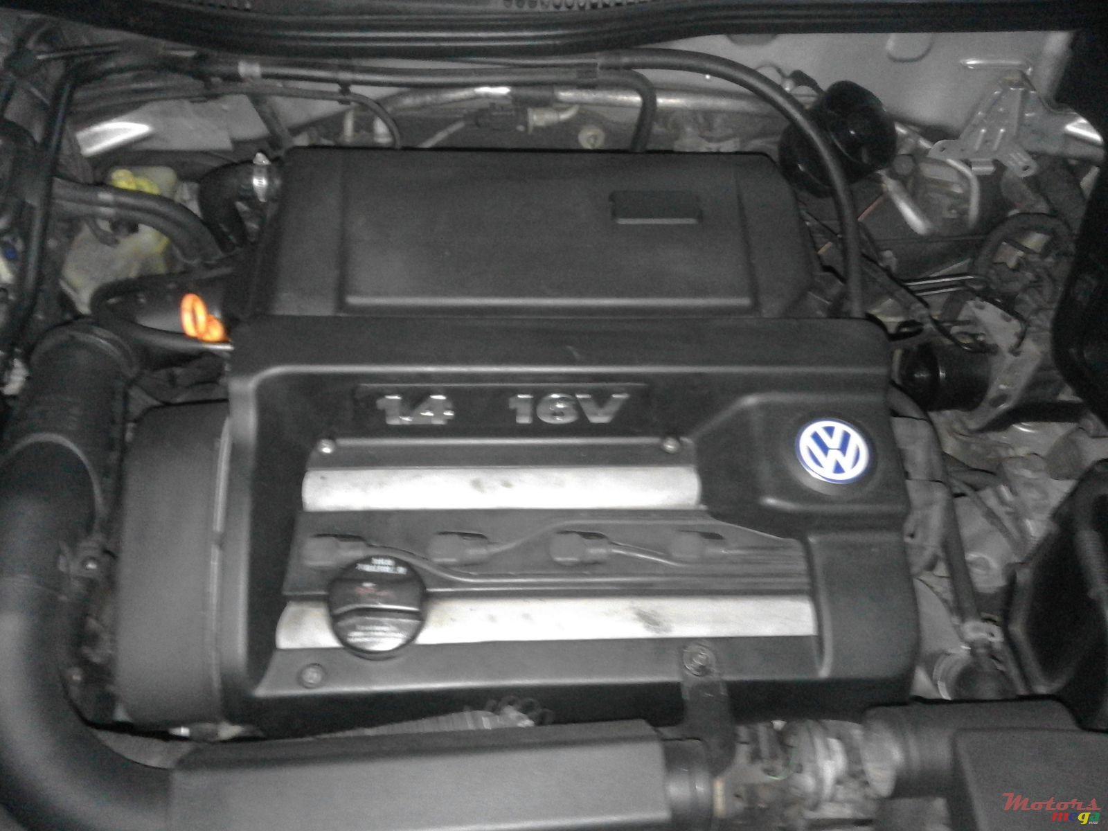 2001' Volkswagen Bora photo #6