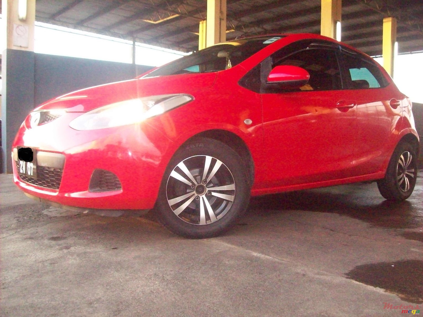 2007' Mazda 2 photo #3