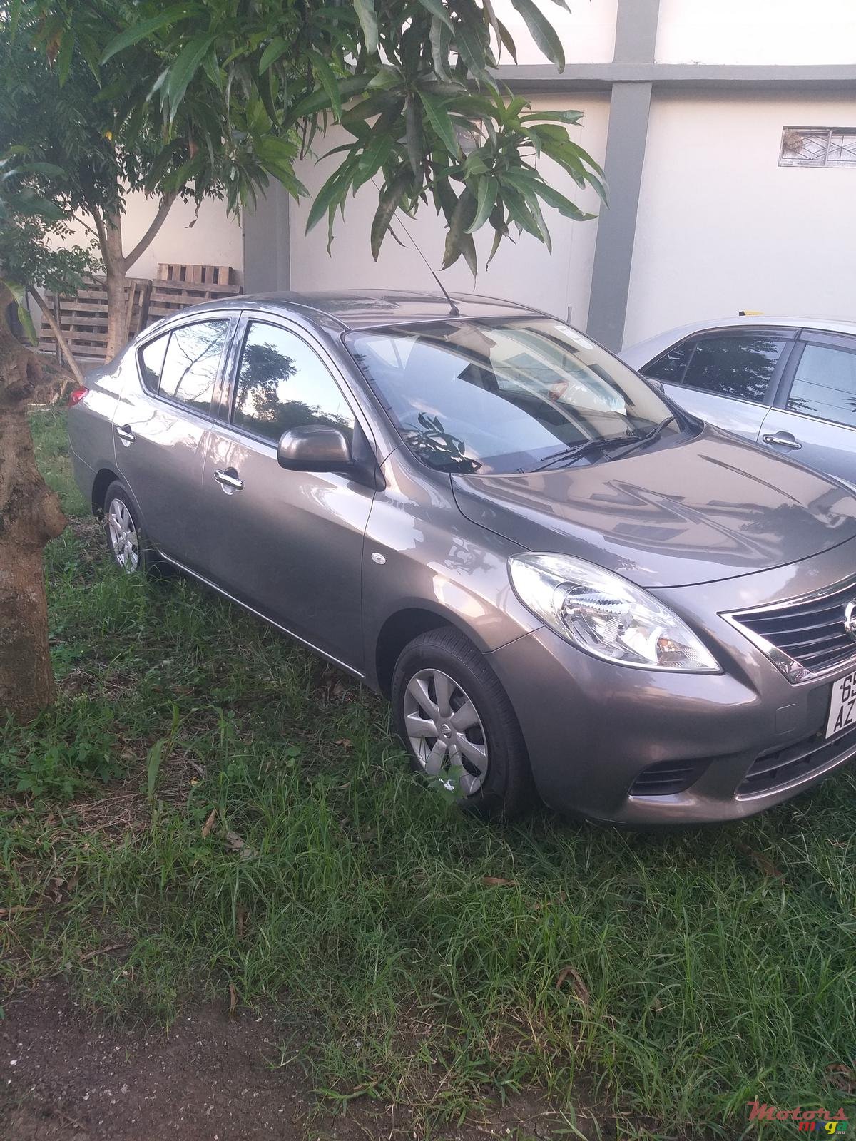 2013' Nissan Sunny photo #5