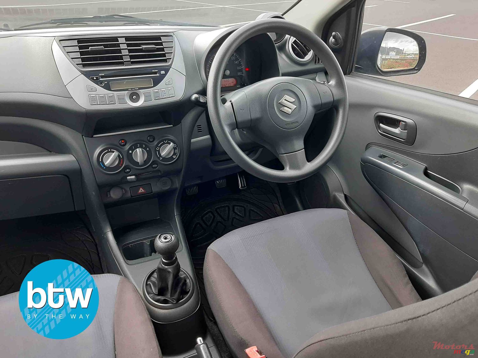 2013' Suzuki Celerio photo #5