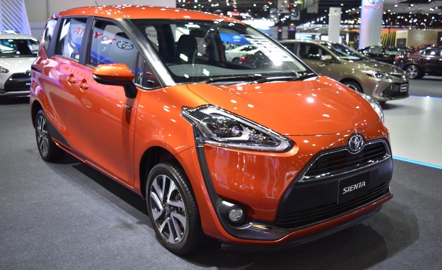 Toyota Sienta aero kit package introduced in Malaysia