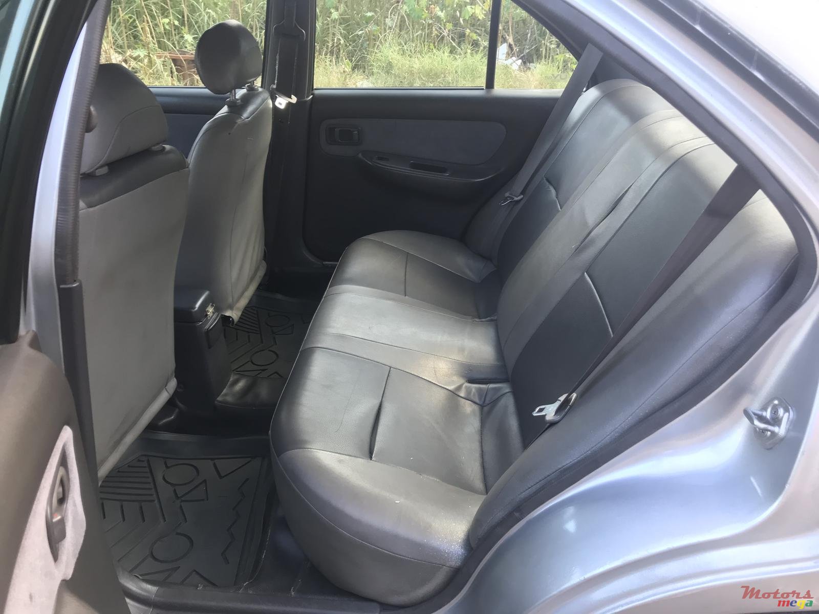 1999' Nissan Sunny photo #3