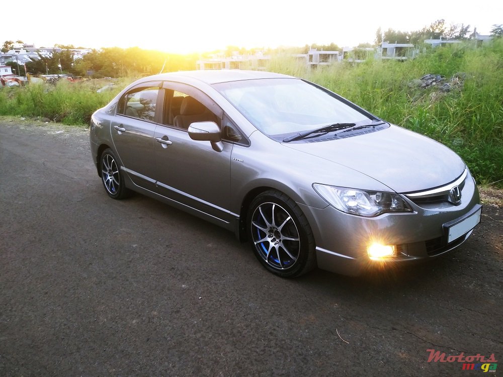 2008' Honda Civic 1.6 i-vtec photo #1